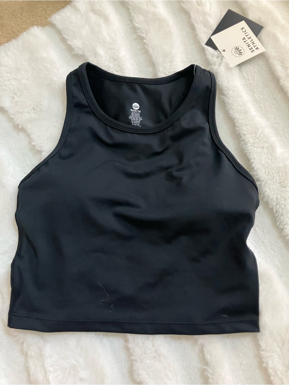 Senita Athletics Black Crop Tank w phone pocket